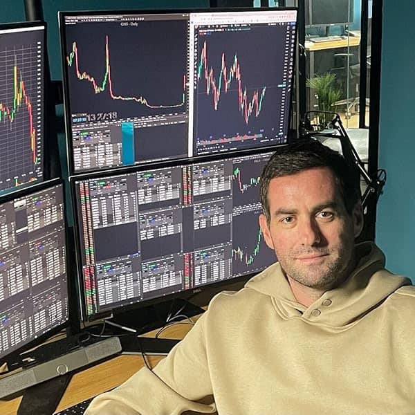 Glitch Trader Strategy: How David Hale Turns Market Inefficiencies Into Edge