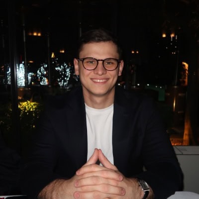 Dubai Crypto Trader Strategy: From Sales Hustle to Range Mastery