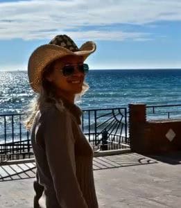 Marina Villatoro Trader Strategy: Conservative Scalps, Precision, and Patience